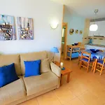V&v Lloret: Blau With Pool And Parking Apartment