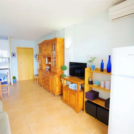Apartment V&v Lloret: Blau With Pool And Parking Lloret de Mar