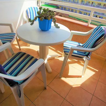 V&v Lloret: Blau With Pool And Parking Apartment *