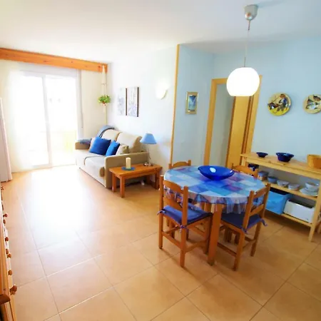 Apartment V&v Lloret: Blau With Pool And Parking *