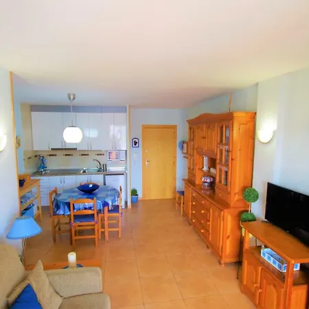 Apartment V&v Lloret: Blau With Pool And Parking *