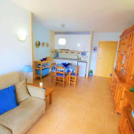 V&v Lloret: Blau With Pool And Parking * Lloret de Mar