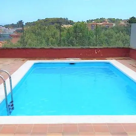 V&v Lloret: Blau With Pool And Parking